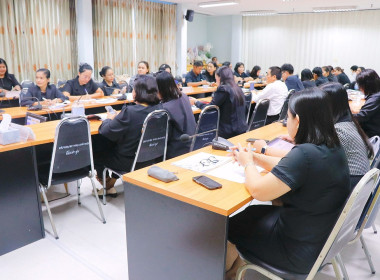 การประชุมชี้แจงผลการจัดชั้นความเข้มแข็งสหกรณ์และกลุ่มเกษตรกร ประจำปี พ. ศ. 2568 และกรอบการประเมินผลจัดชั้นความเข้มแข็งสหกรณ์และกลุ่มเกษตรกร ประจำปี พ.ศ. 2569 ในการนี้นายศิวกร ศรีภักดี สหกรณ์จังหวัดนครศรีธรรมราช พร้อมด้วยบุคลากร ร่วมรับฟังการชี้แจงดังกล่ ... พารามิเตอร์รูปภาพ 6